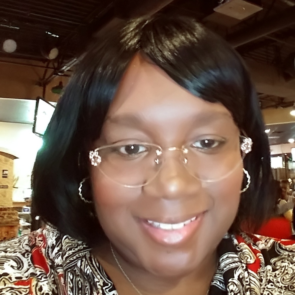 Meet your Posher, Bianca